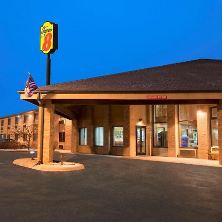 Super 8 By Wyndham Green Bay I-43 Bus. Park Extérieur photo